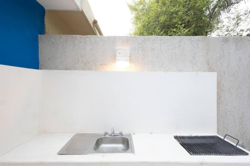 La Sultana: Amazing New House With Pool And Bikes Included. Villa Valladolid  Exterior photo